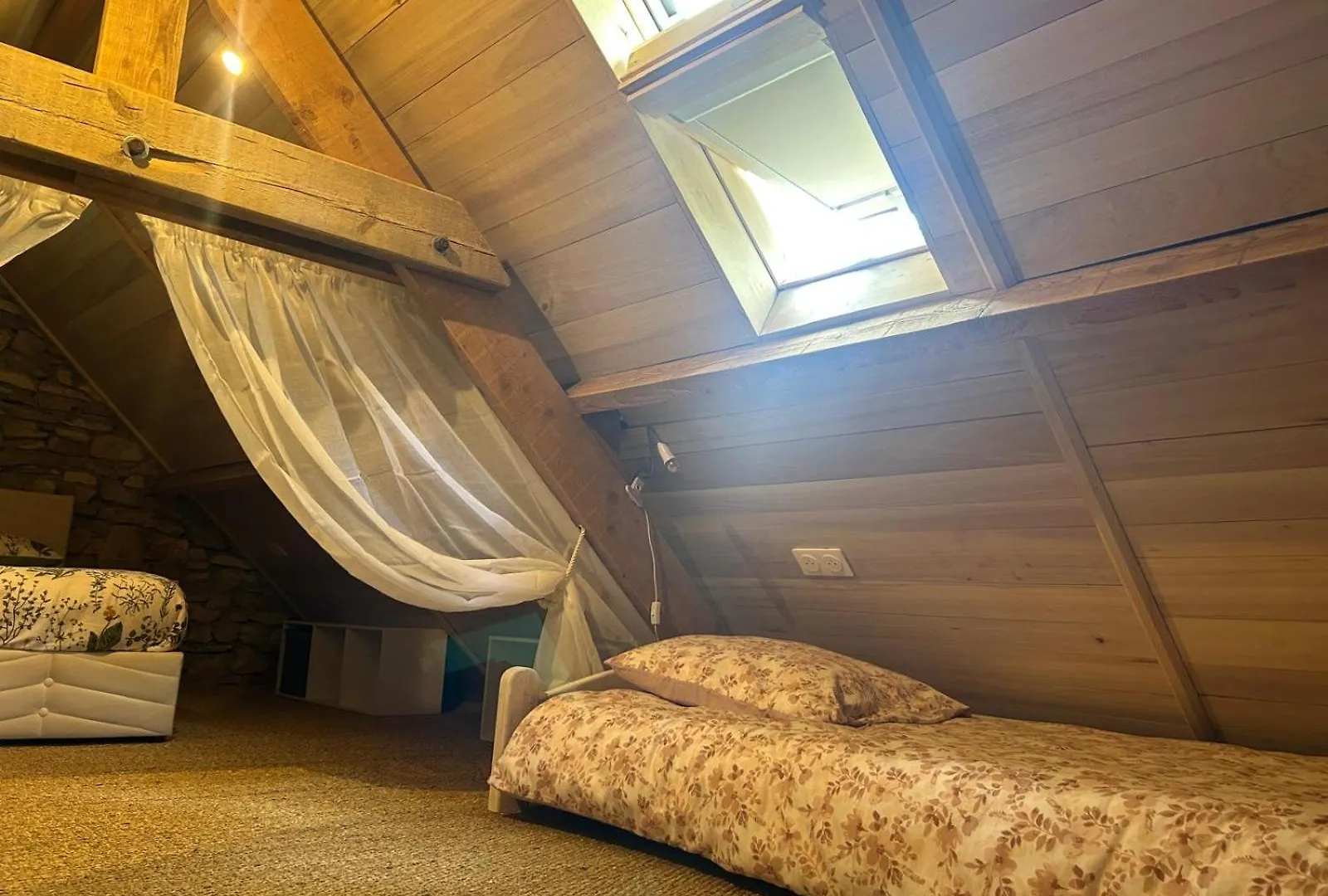 Ferienhaus La Cazelle, Charme Sport Et Detente Saint-Chels
